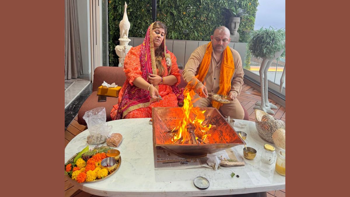 Global Business Icon Shri Nitin Tiwari Celebrates Anniversary with Shrimati Reena Tiwari in Mumbai