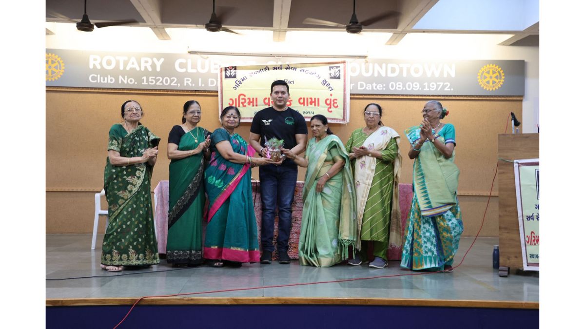 Greenman Viral Desai addresses senior women, emphasises environmental conservation, sustainable living