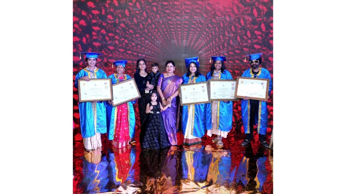 <div>Sanchita Shetty, Rakhi Shah & Tara Kerkar Honoured with Doctorates by St. Mother Therasa University, Australia – Presented by Indian Media Works</div>