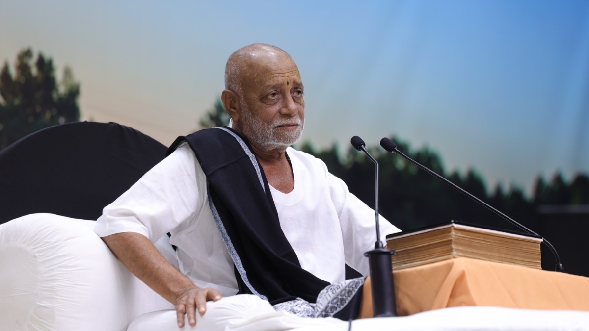Morari Bapu’s Ram Katha in Katowice: A Solemn Tribute to Auschwitz Victims