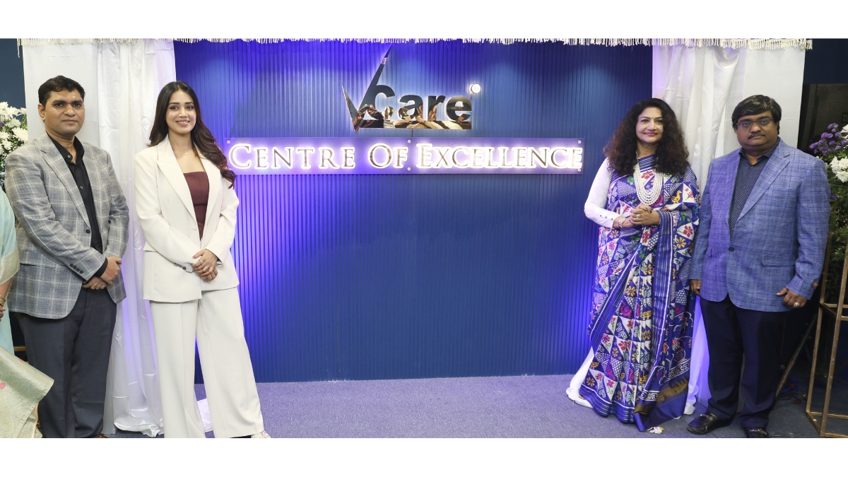 VCare Launches State-of-the-Art Centre of Excellence in Hyderabad; Unveils one of India’s First ‘Single-Day Facial Architecture’