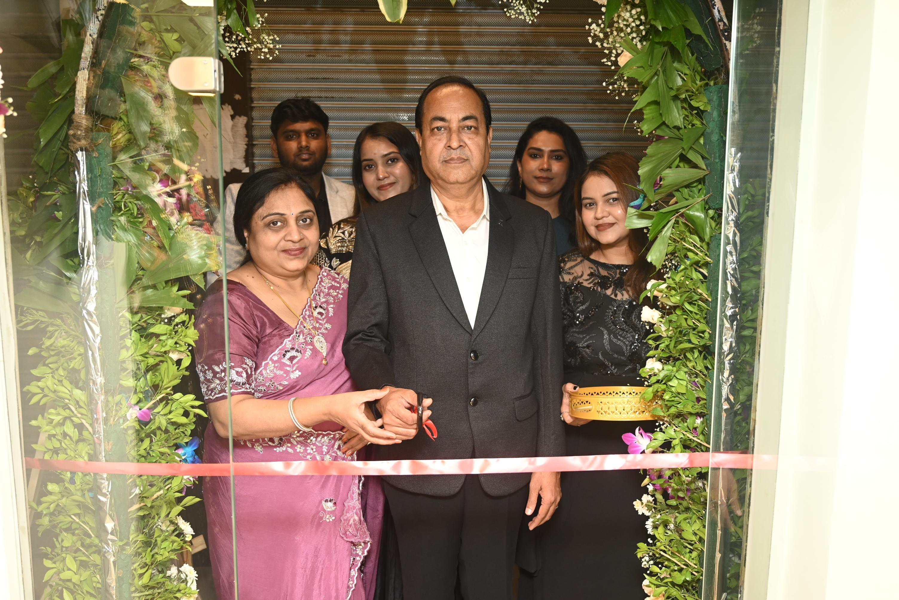 Aureyaa By Nikhita Matania Gives A Modern Twist To Traditional Indian Fashion