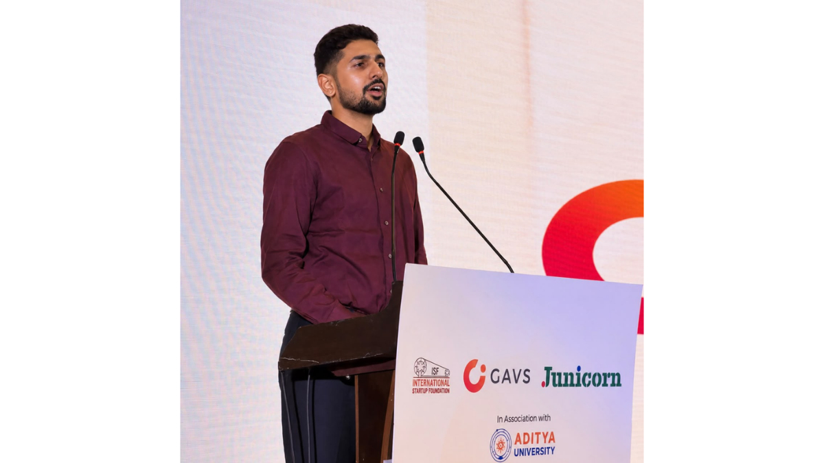 Poondla Siddharth Reddy: Building a Mentor Economy Through the Power of Donated Time